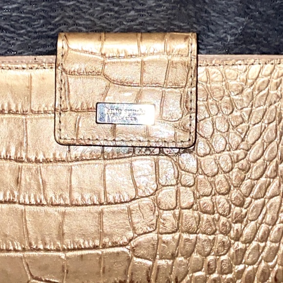 Kate Spade Gold Croc Skin Cashmere Long Clutch Snap Wallet EUC - Picture 2 of 12